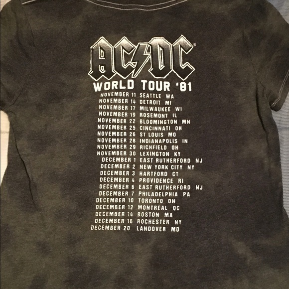 AC/DC World Tour 1981 Throwback T-shirt - Picture 3 of 5